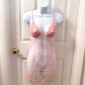 Victoria’s Secret Pink Lace Lace-Up Back Babydoll